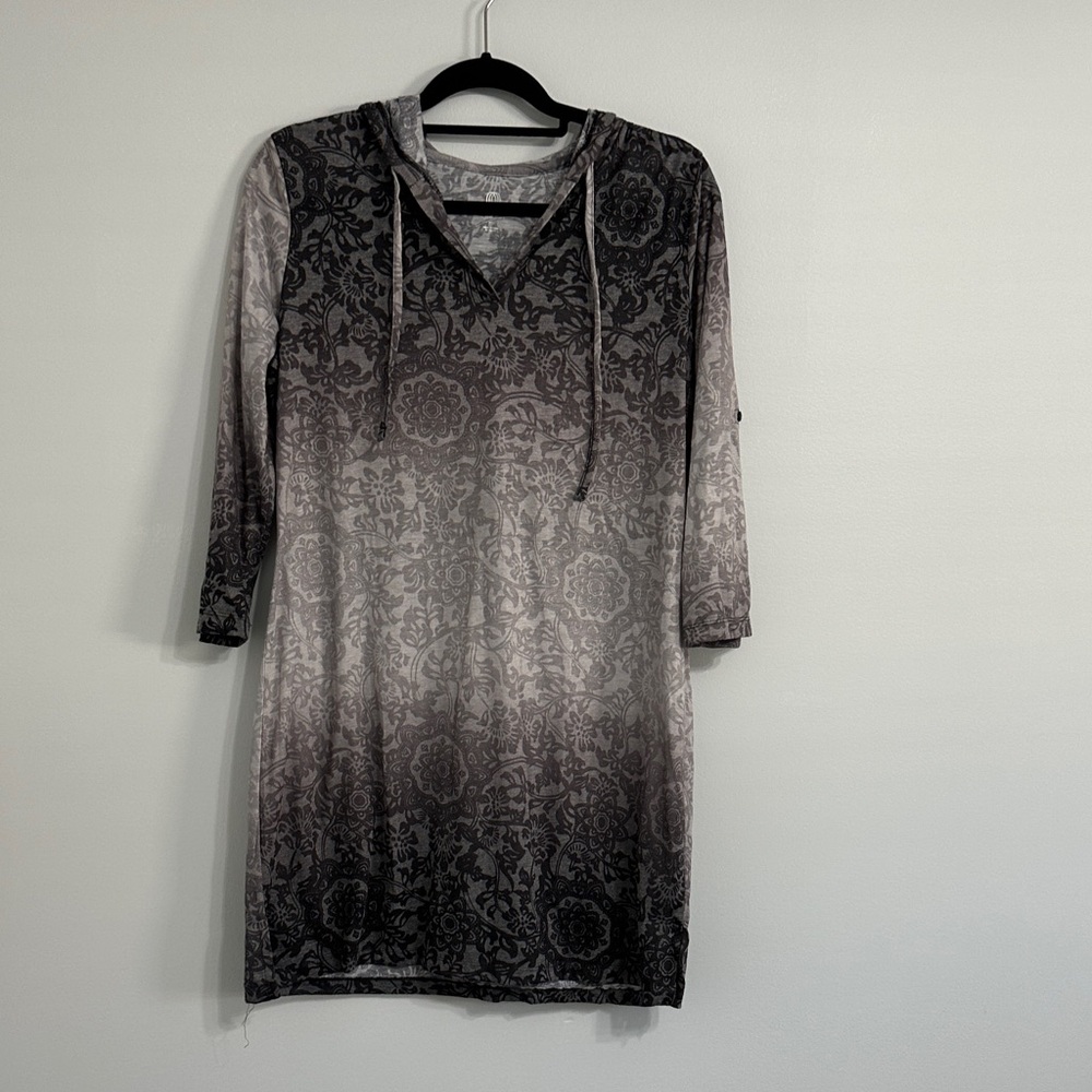 Balance Collection Black and Gray Patterned Coverup